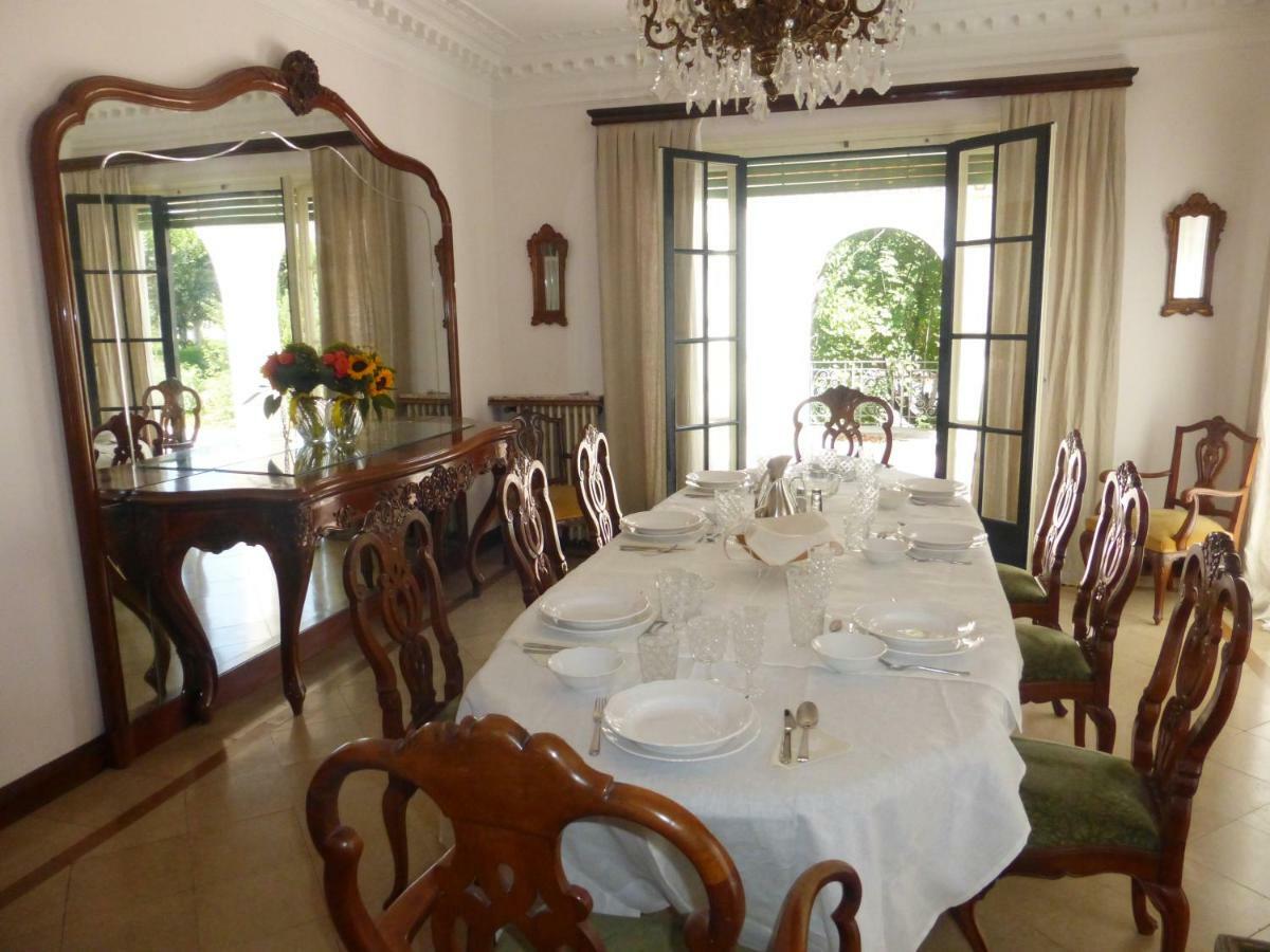 Espectacular Casa Chateau En El Centro De Олот Екстериор снимка